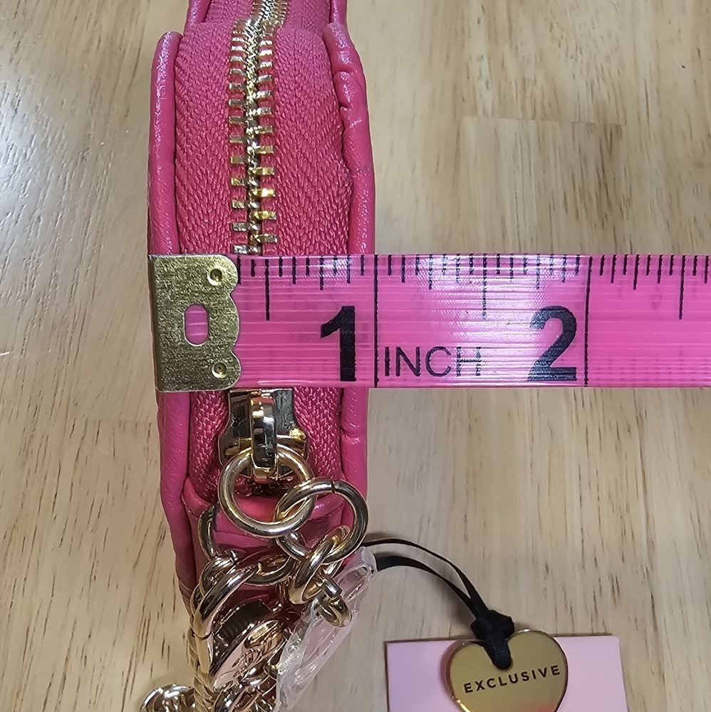 New✨️ Exclusive Juicy Couture Heart Coin Case - Picture 4 of 10